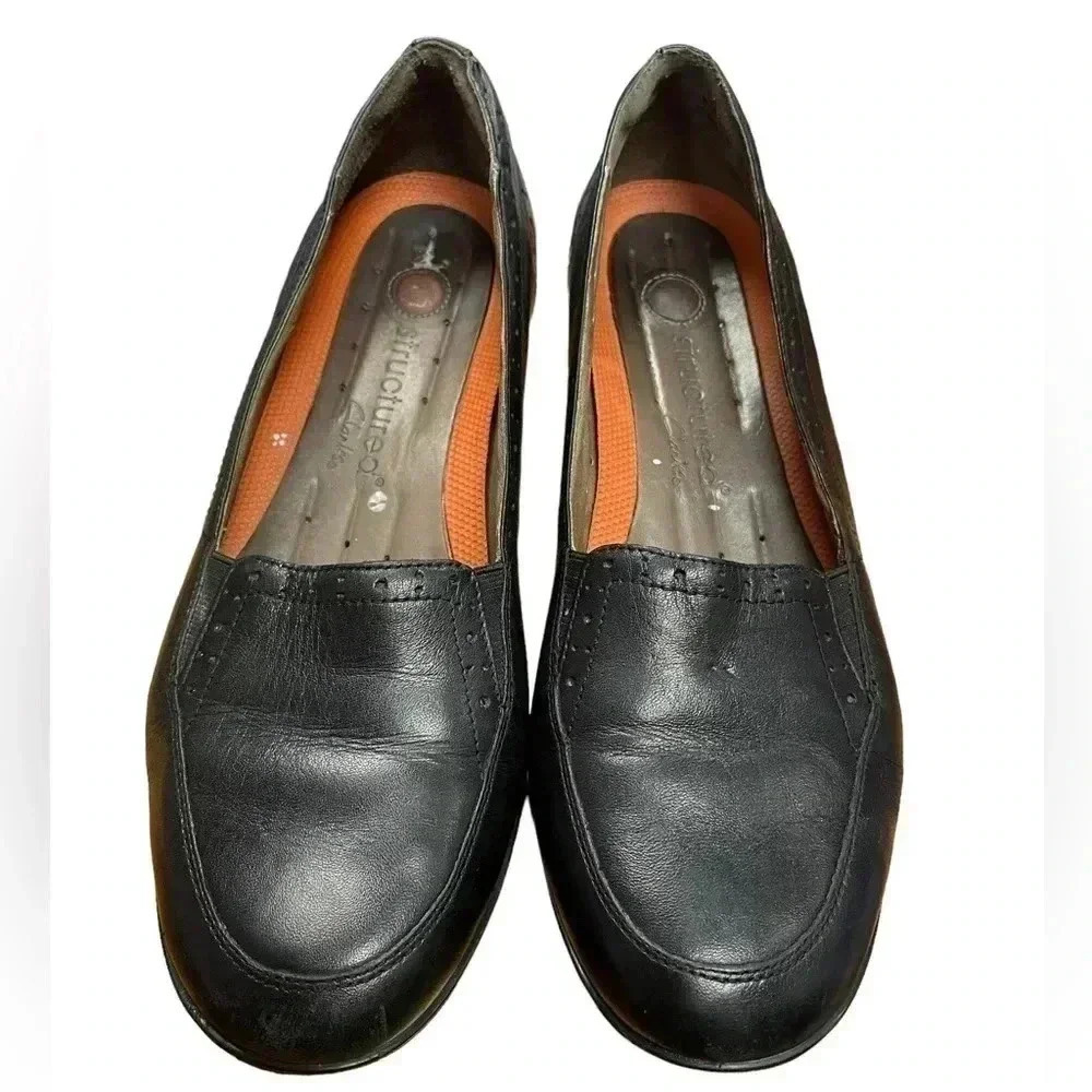 Clarks Unstructured Black Leather Slip On Shoes Size 8.5